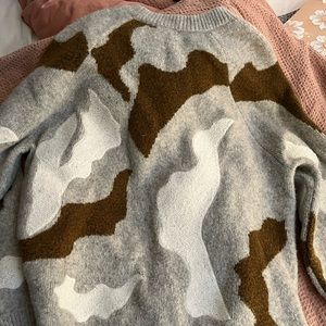 H&M oversized sweater